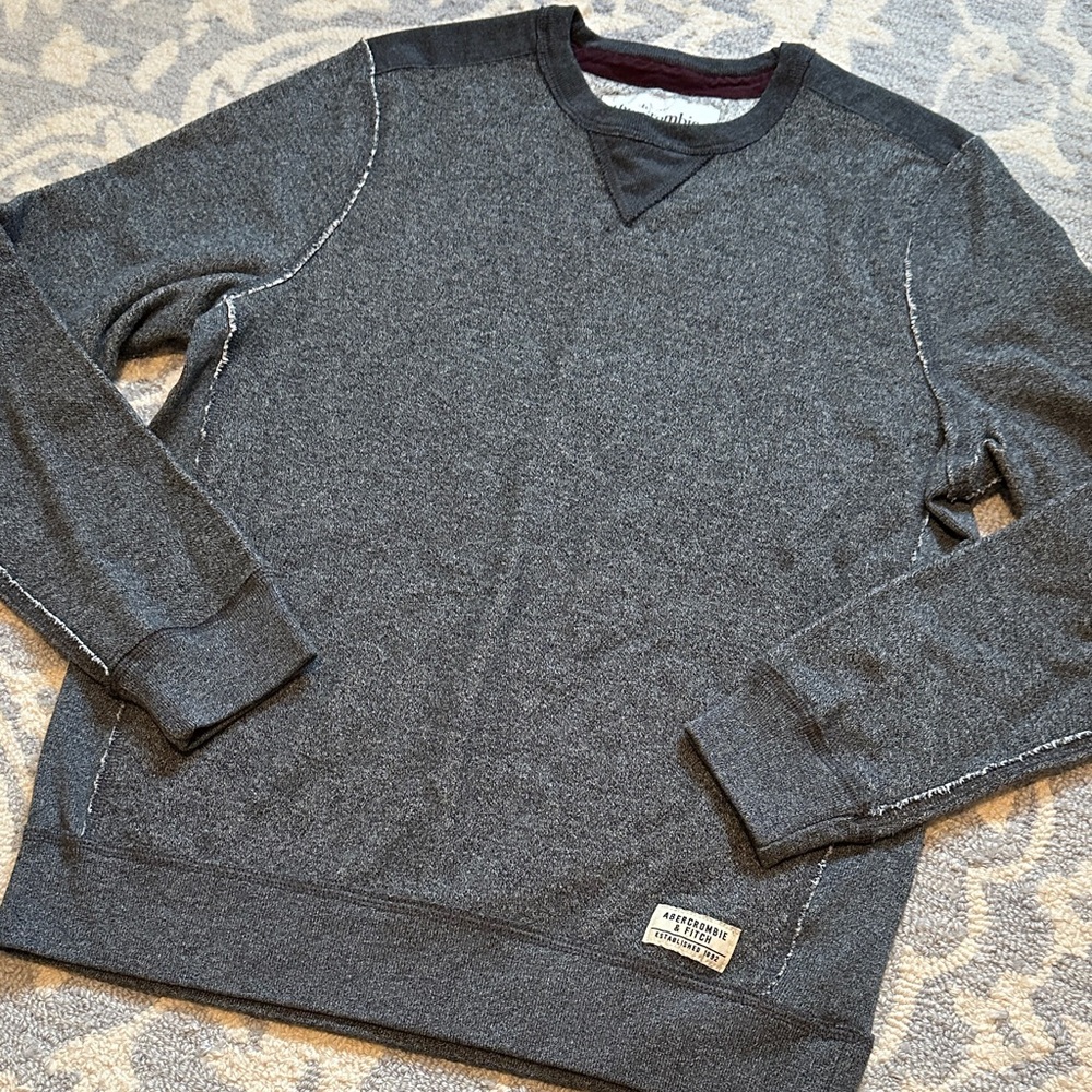 Men's Abercrombie & Fitch Sweater!